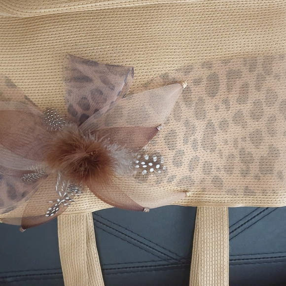 Beautiful Animal Print Hat & Hanbag.SOLD - Picture 10 of 10